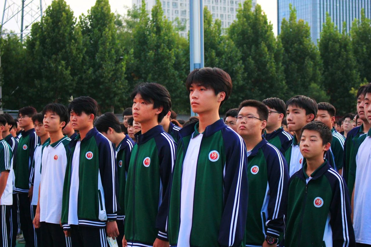 力拔山河 青春较劲 ▏山东运河职业中专举办秋季拔河比赛活动(图3)