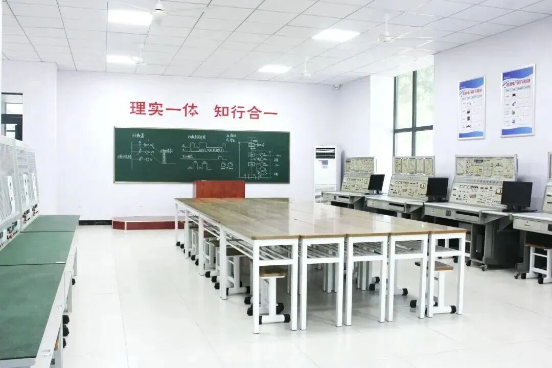 学校简介(图5)